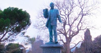 Экскурсии в `Памятник Н.П.Краснову` из Кипарисного