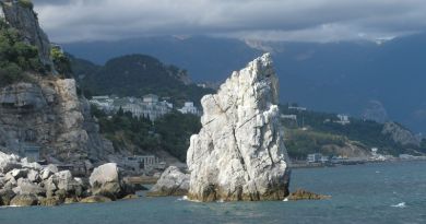 Атмосфера места: Морская прогулка Ласточкино гнездо-Ялта