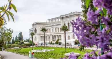 Экскурсии в Парк у Ливадийского дворца из Кипарисного 2024